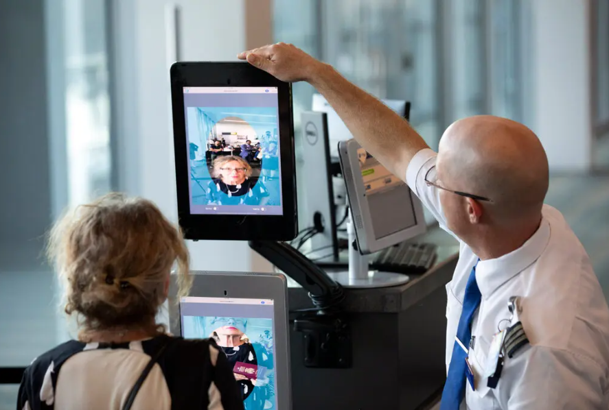 Facial recognition screening at airport in Virginia
